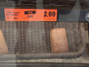 chleb razowy bez drożdży