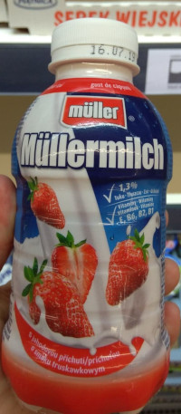 muller jogurt truskawkowy